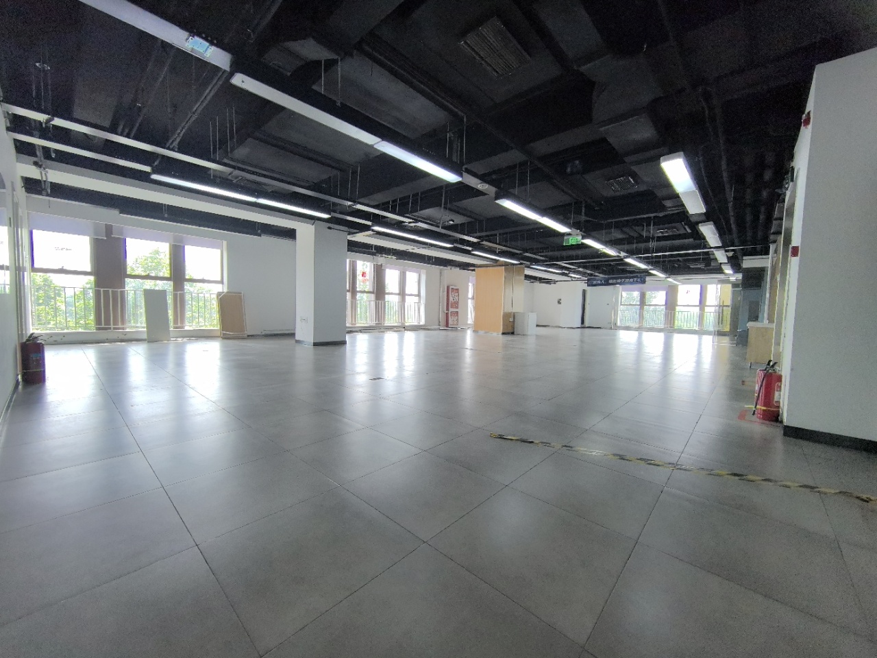 恒通国际商务园    500平米办公室    